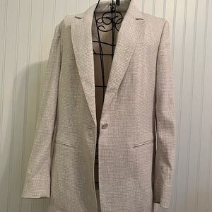 Anne Klein Cream Woman’s Blazer with Modern Tailoring